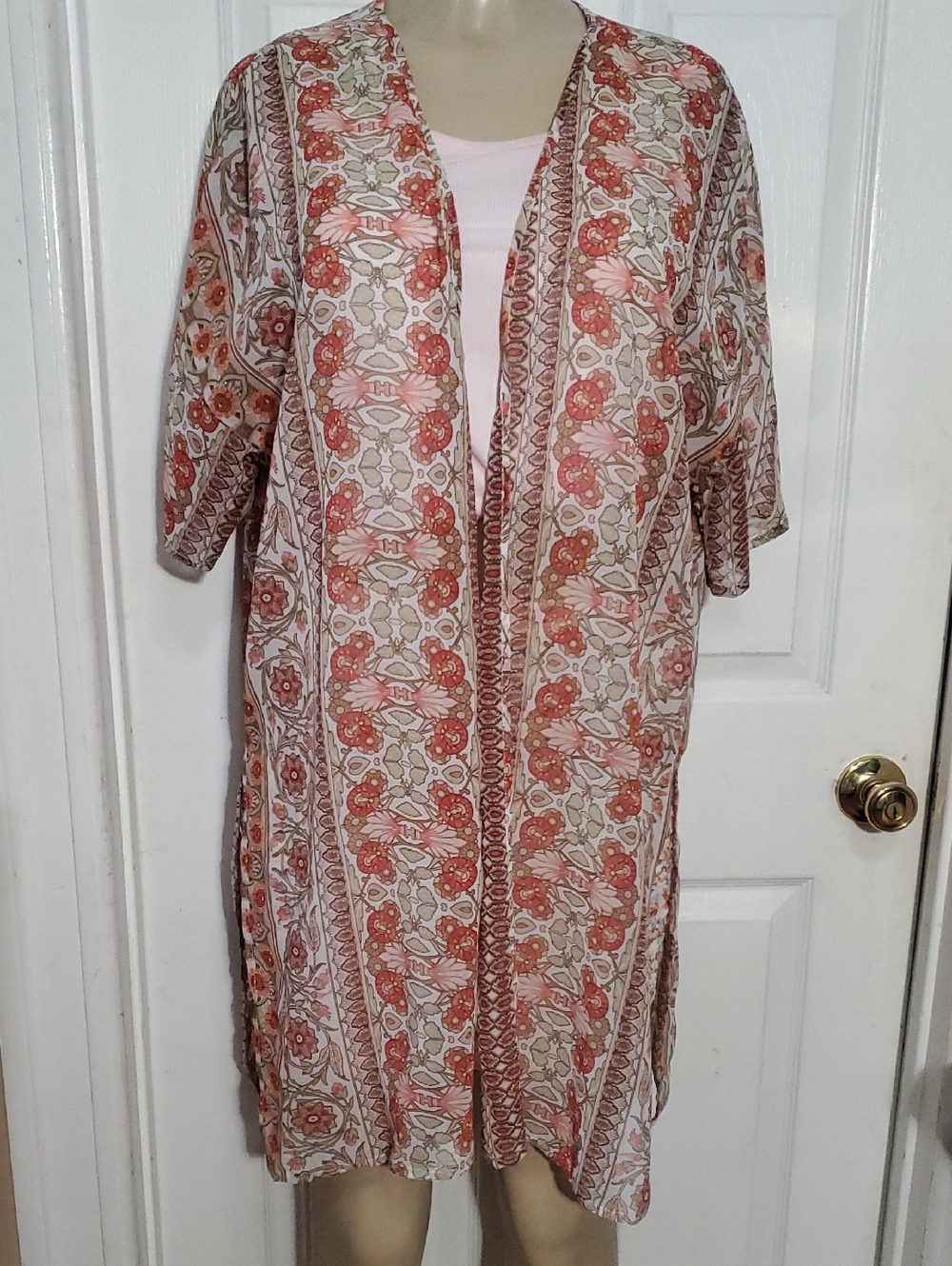 Ambiance Floral Kimono in Coral, Cream & Tan
